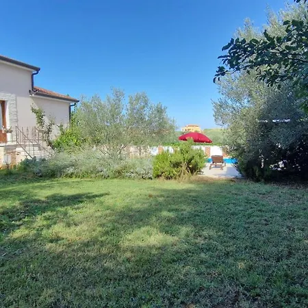 Mimosa Villa